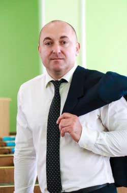 Ковальов Юрій Іванович